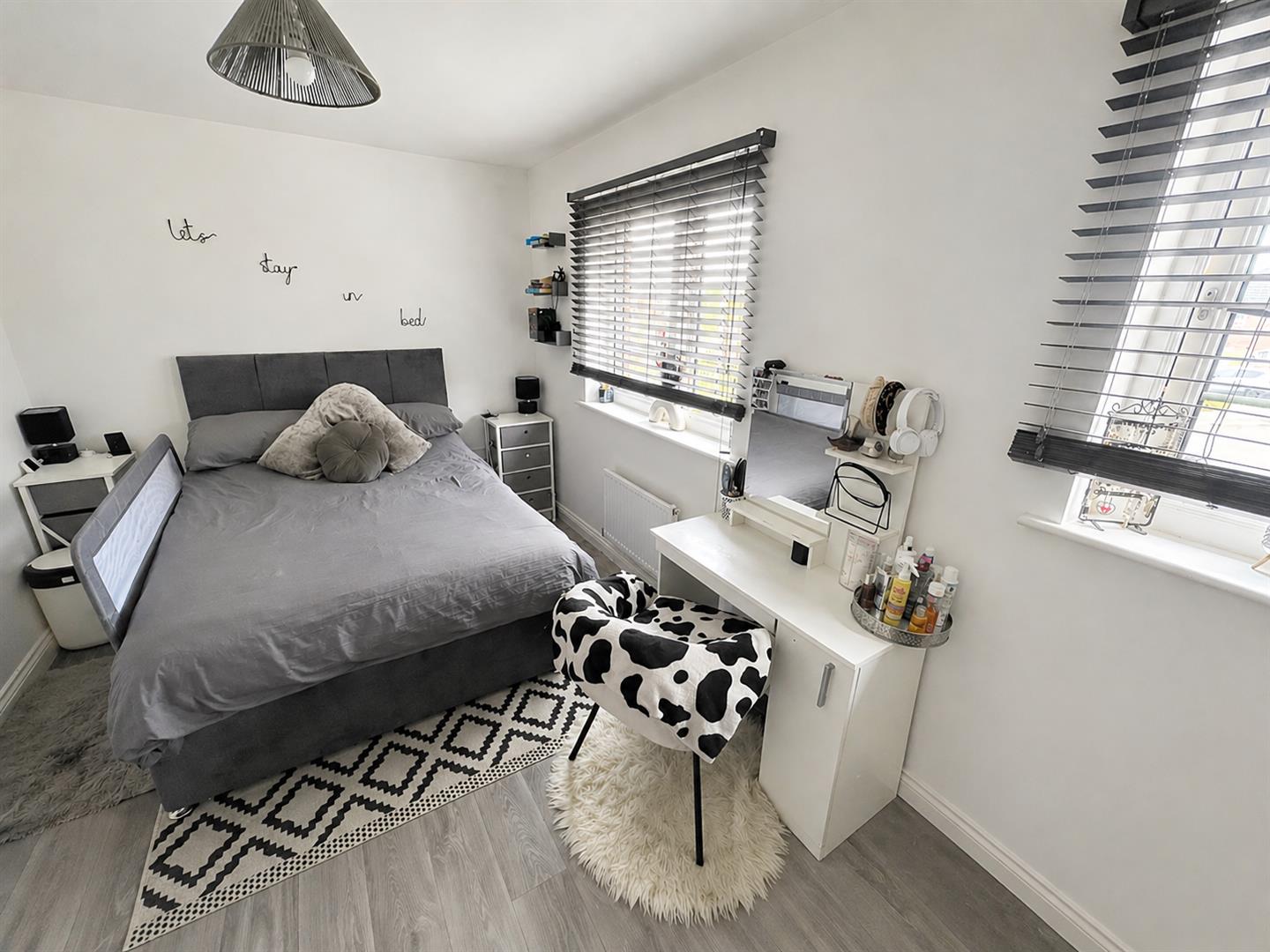 Ffordd Y Merlod, Grovesend, Swansea, SA4 4WP